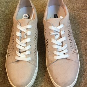 Dr.Scholls Be Free Sneakers size 10